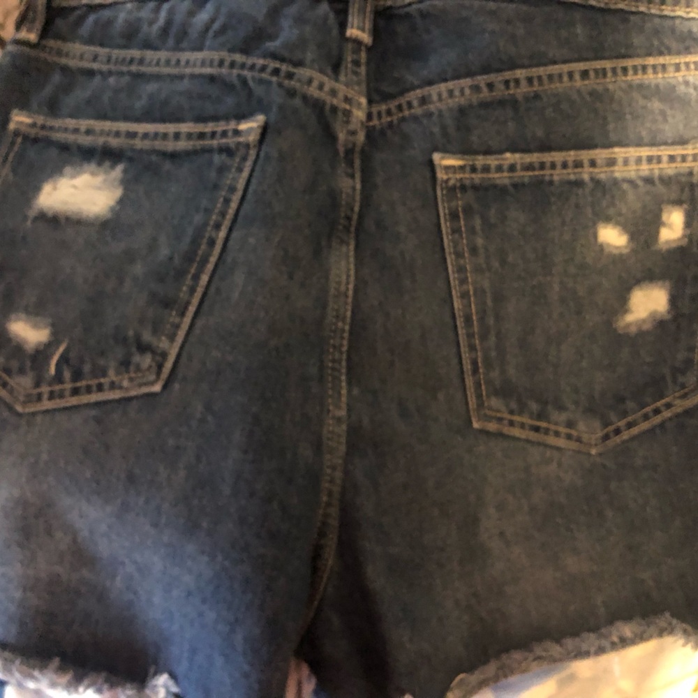 Arizona distressed denim shorts NWT